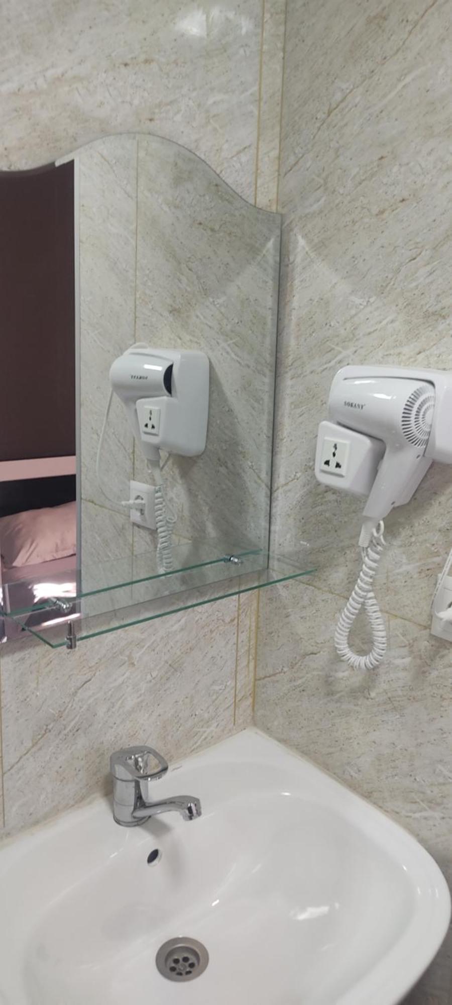 Hotel Lux Tbilisi Eksteriør bilde