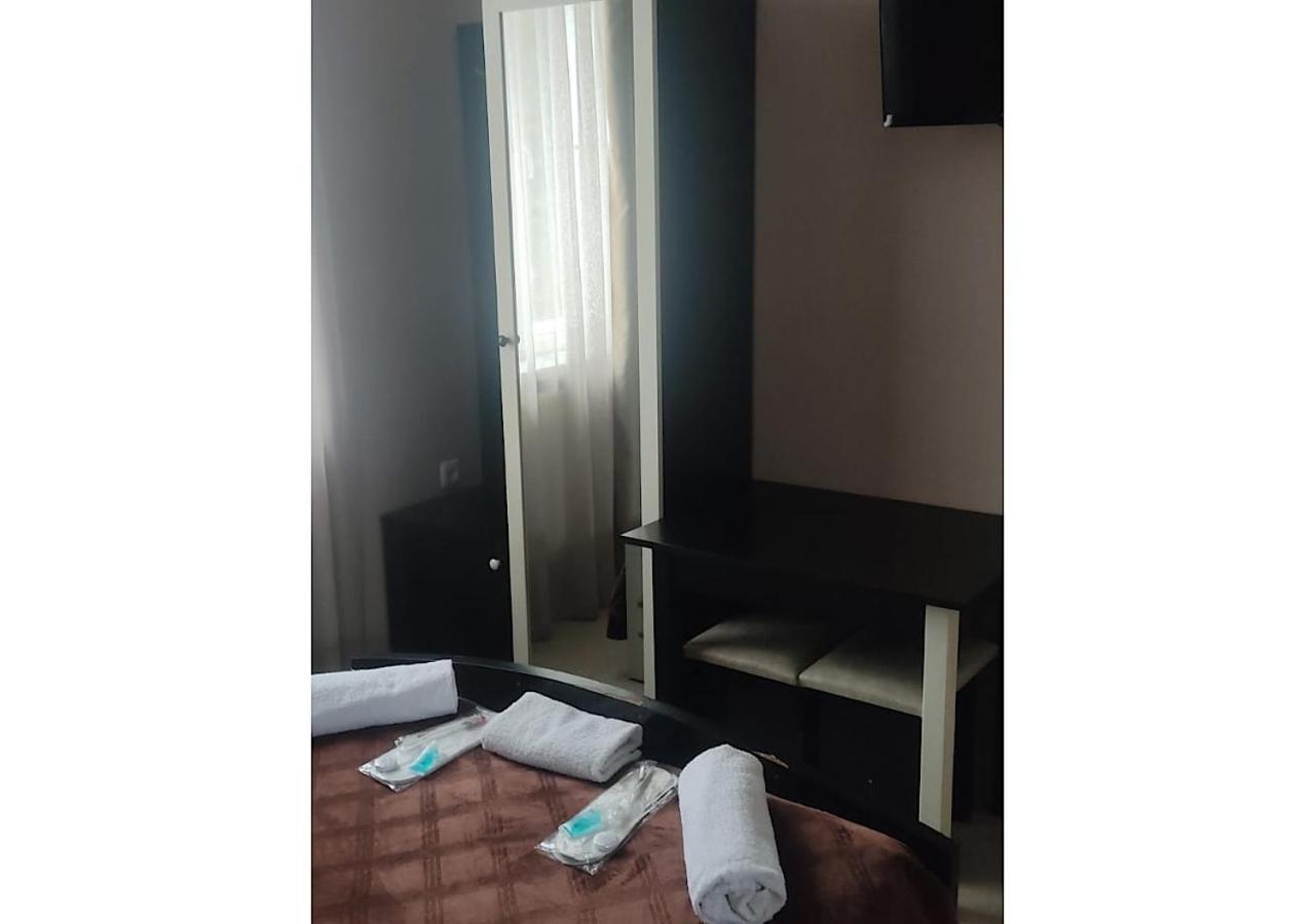 Hotel Lux Tbilisi Eksteriør bilde