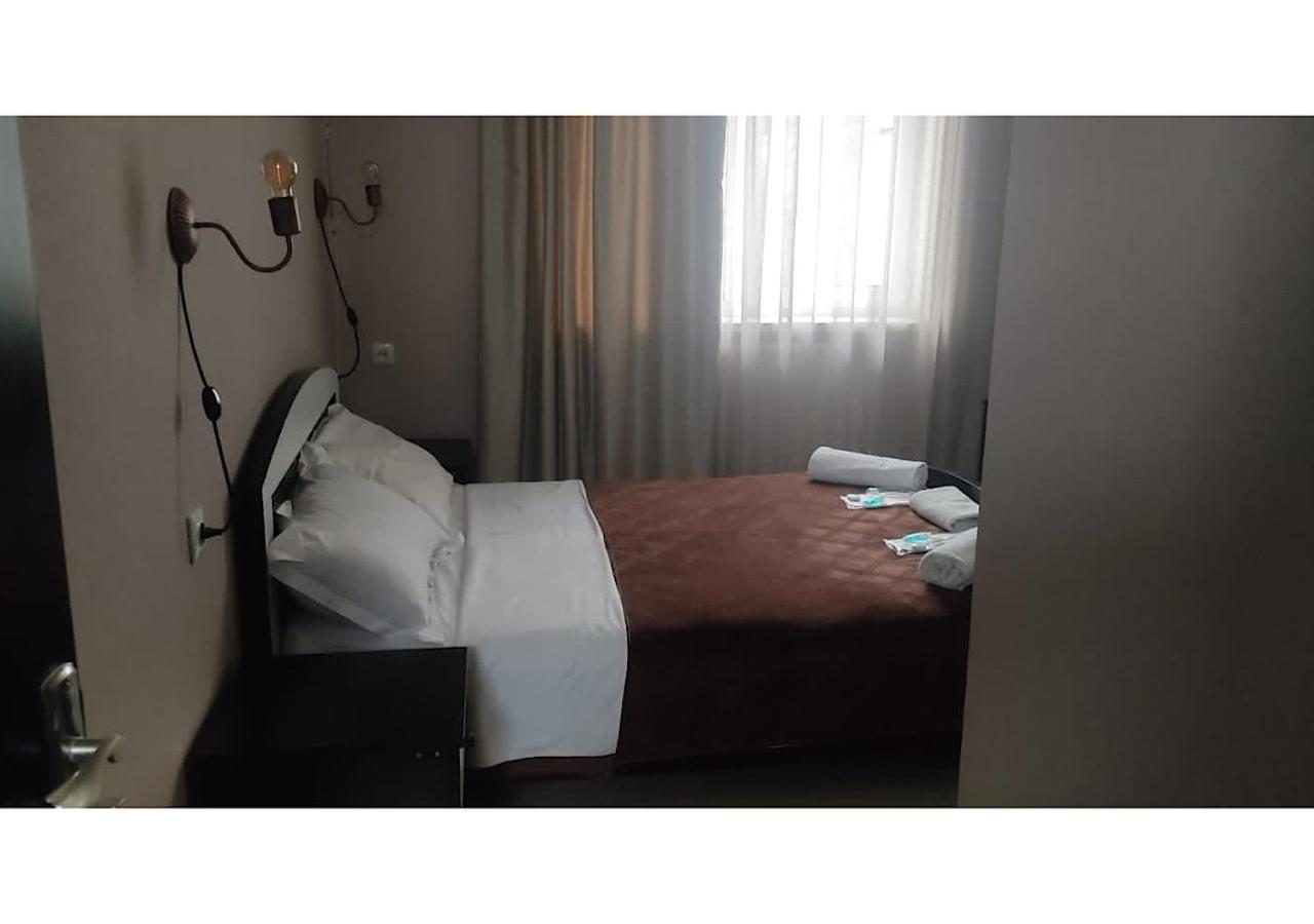 Hotel Lux Tbilisi Eksteriør bilde